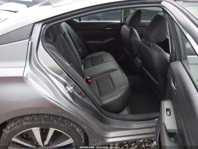 2019 NISSAN ALTIMA 2.5 SR 8