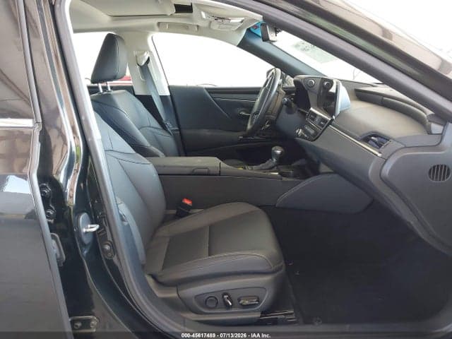 2024 LEXUS ES 300H 5