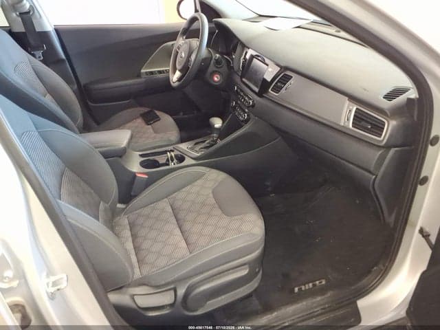 2018 KIA NIRO FE 5