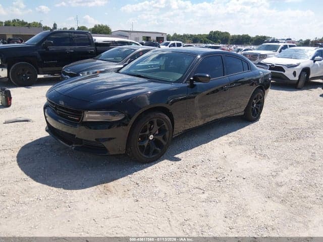 2018 DODGE CHARGER SXT RWD 2