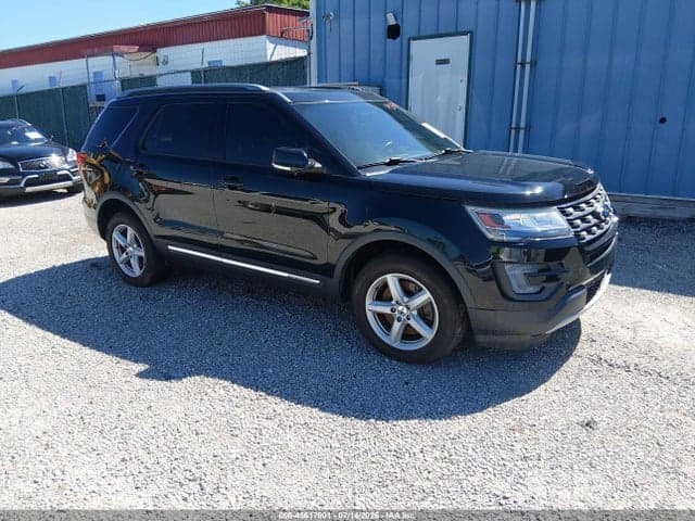 2017 FORD EXPLORER XLT - 1