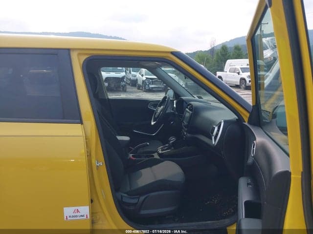 2020 KIA SOUL LX 5