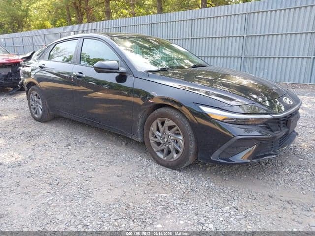 2024 HYUNDAI ELANTRA SEL - 1