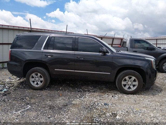 2018 GMC YUKON SLT 13
