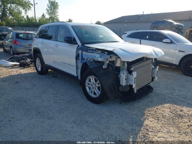 2023 JEEP GRAND CHEROKEE LAREDO 4X4