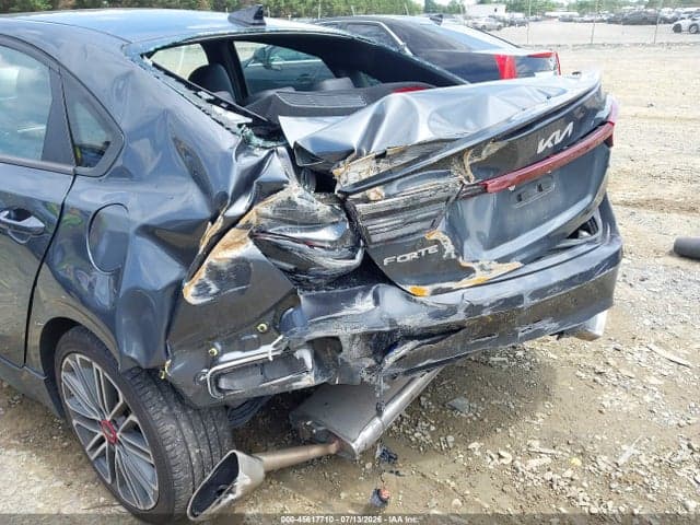 2023 KIA FORTE GT 6