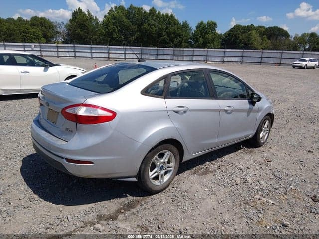 2019 FORD FIESTA SE 4
