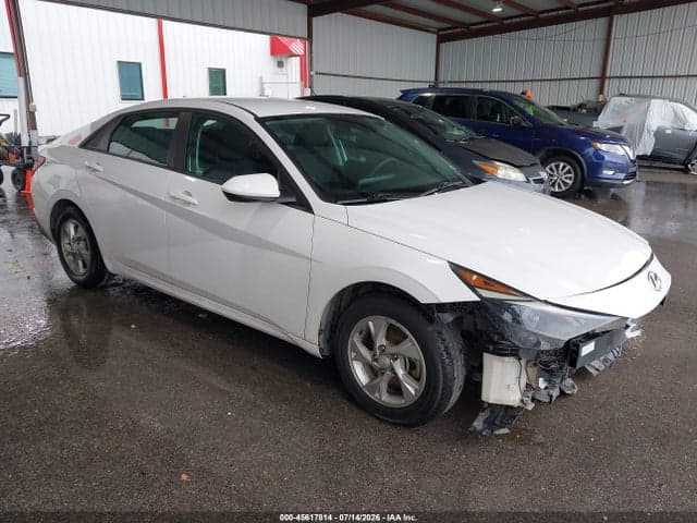2021 HYUNDAI ELANTRA SE 1