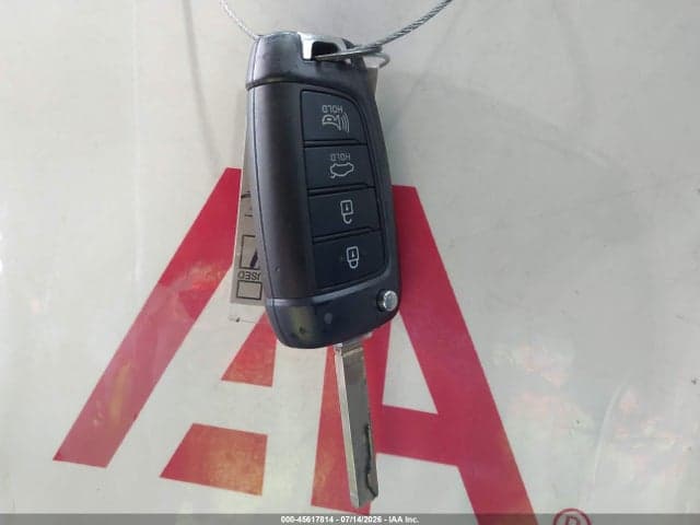 2021 HYUNDAI ELANTRA SE 11