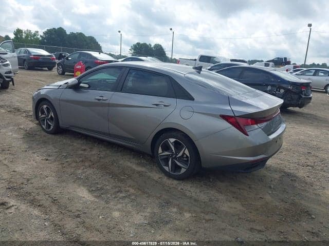 2023 HYUNDAI ELANTRA SEL 3