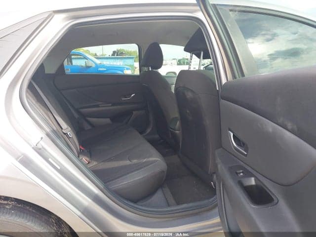 2023 HYUNDAI ELANTRA SEL 8