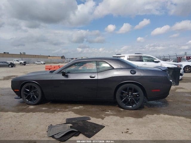 2022 DODGE CHALLENGER GT 14