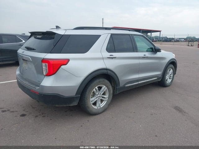 2021 FORD EXPLORER XLT 4
