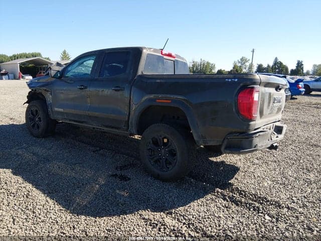 2025 GMC CANYON 4WD ELEVATION 3