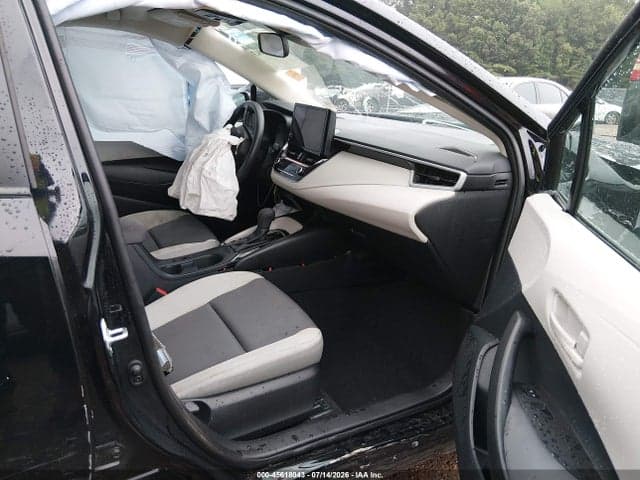 2026 TOYOTA COROLLA LE 5