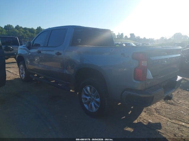 2023 CHEVROLET SILVERADO 1500 3