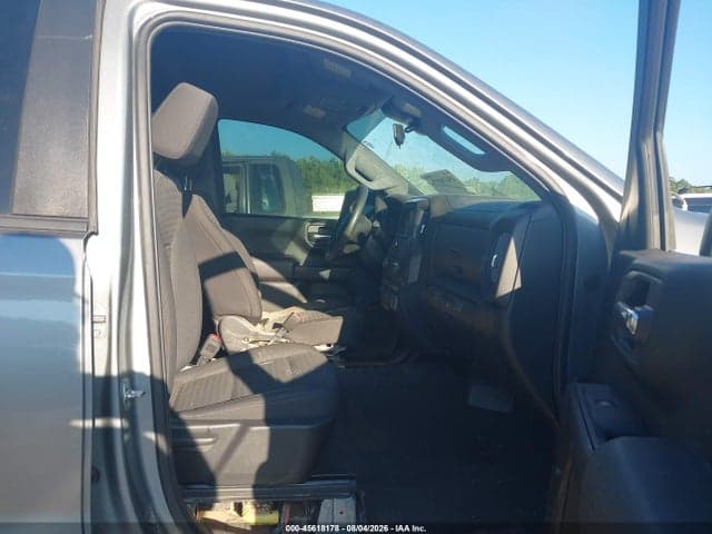 2023 CHEVROLET SILVERADO 1500 5