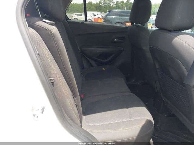 2020 CHEVROLET TRAX FWD LS 8