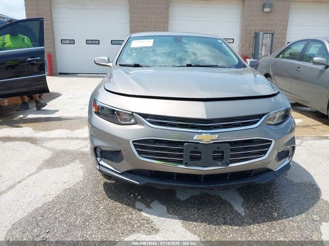 2017 CHEVROLET MALIBU 1LT 6