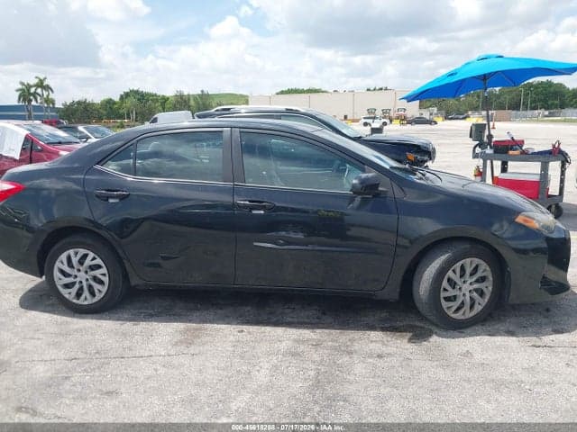 2017 TOYOTA COROLLA LE 14