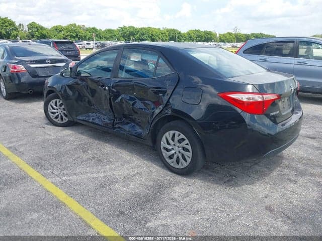 2017 TOYOTA COROLLA LE 3