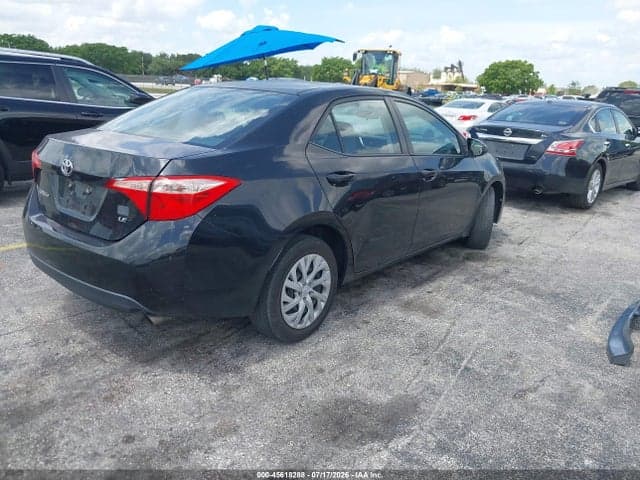 2017 TOYOTA COROLLA LE 4