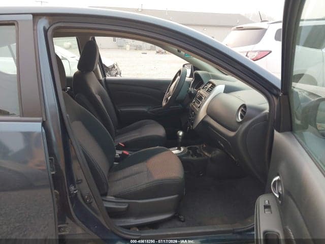 2017 NISSAN VERSA 1.6 SV 5