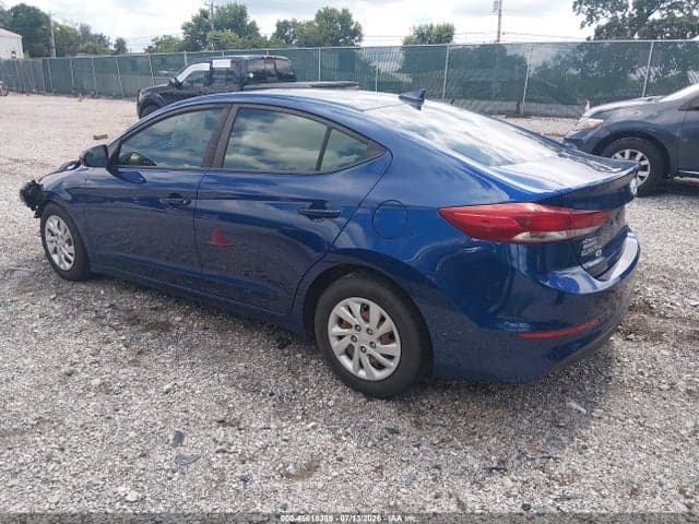 2018 HYUNDAI ELANTRA SE 3