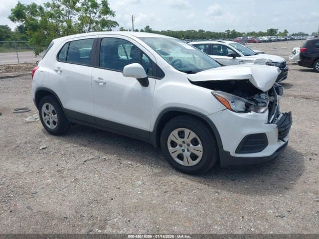 2019 CHEVROLET TRAX LS 1