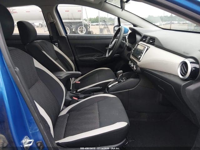 2020 NISSAN VERSA SV XTRONIC CVT 5
