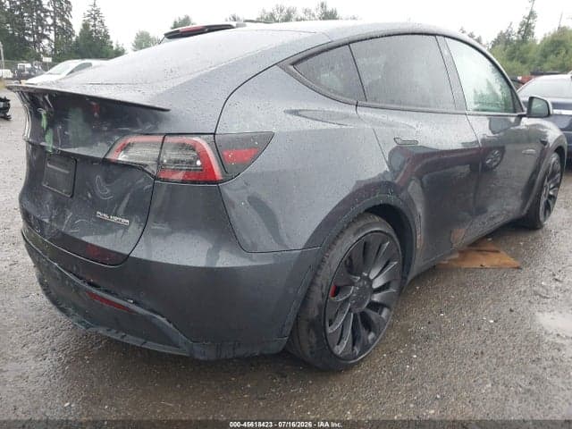 2022 TESLA MODEL Y PERFORMANCE DUAL MOTOR ALL-WHEEL DRIVE 4