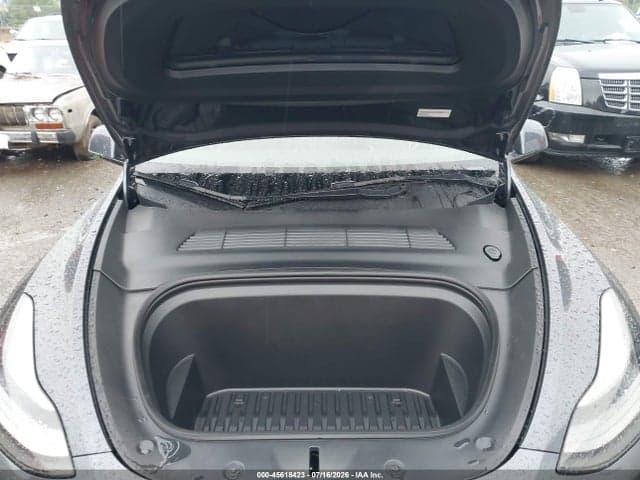 2022 TESLA MODEL Y PERFORMANCE DUAL MOTOR ALL-WHEEL DRIVE 10