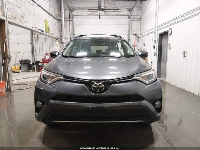 2017 TOYOTA RAV4 LIMITED 13