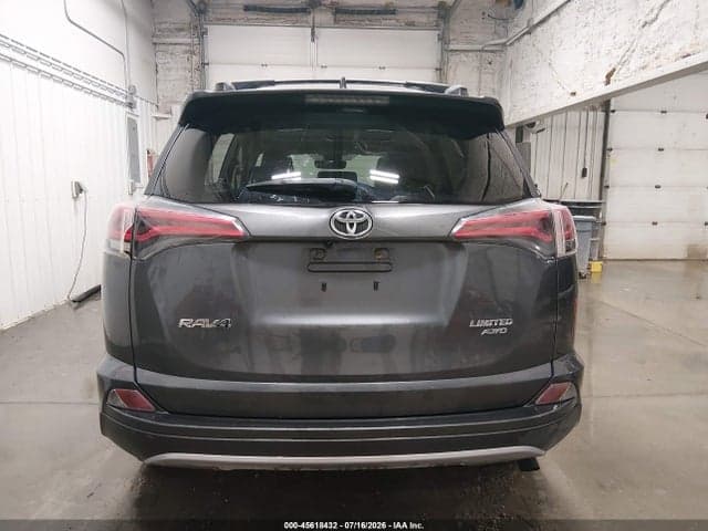 2017 TOYOTA RAV4 LIMITED 17