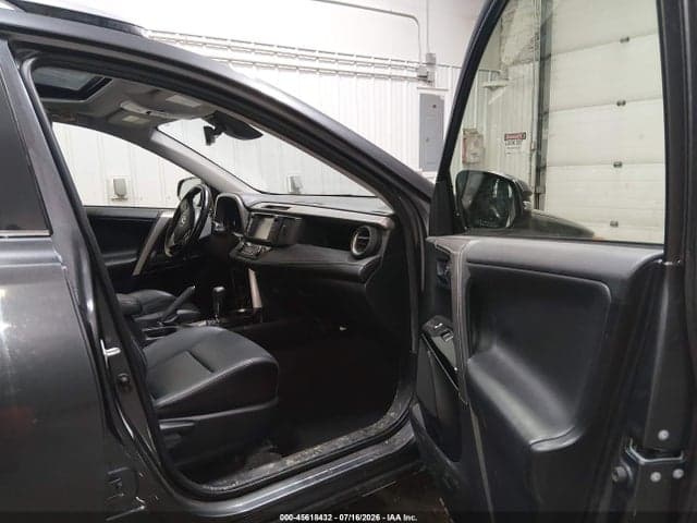 2017 TOYOTA RAV4 LIMITED 5