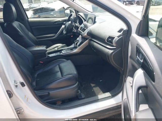2019 MITSUBISHI ECLIPSE CROSS SEL 5