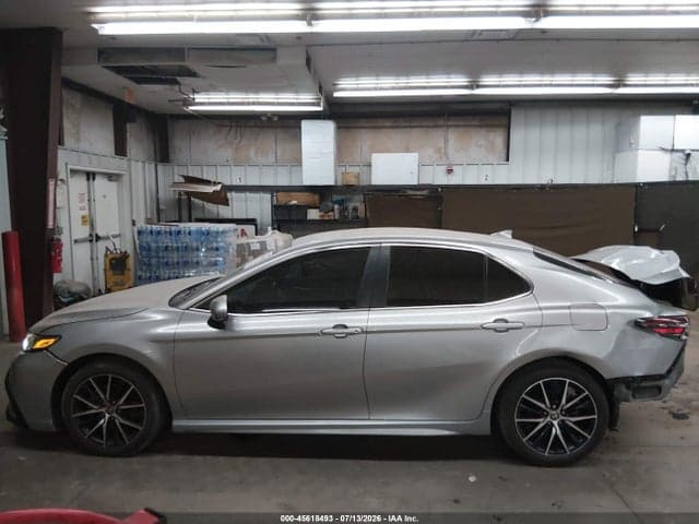 2022 TOYOTA CAMRY SE 15