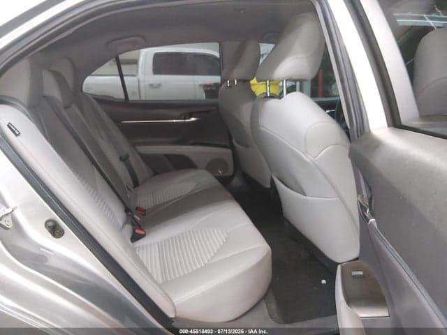 2022 TOYOTA CAMRY SE 8