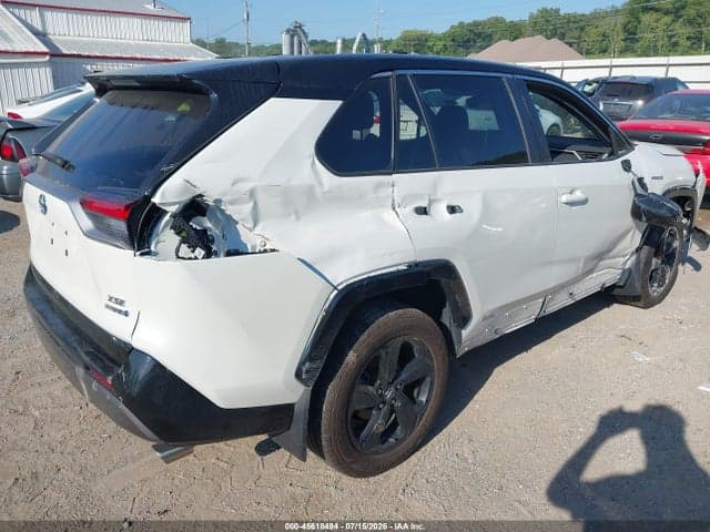 2020 TOYOTA RAV4 HYBRID XSE 4