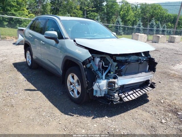 2021 TOYOTA RAV4 XLE - 1