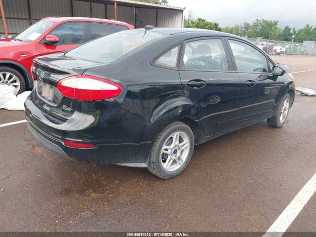 2017 FORD FIESTA SE 4