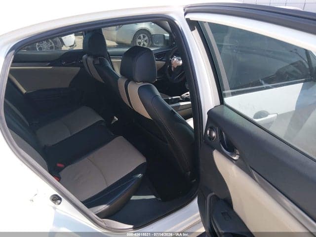 2018 HONDA CIVIC SPORT TOURING 8