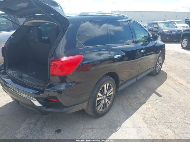 2019 NISSAN PATHFINDER SV 4