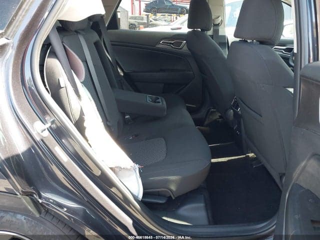 2026 KIA SPORTAGE LX 8
