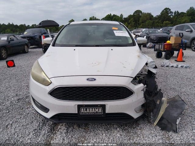 2016 FORD FOCUS SE 12