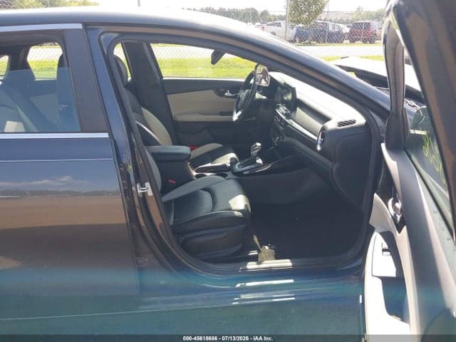 2019 KIA FORTE EX 5