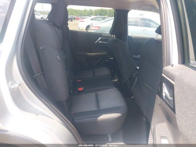 2025 MITSUBISHI OUTLANDER ES 2.5 S-AWC 8