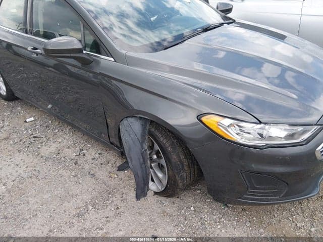 2020 FORD FUSION SE 6