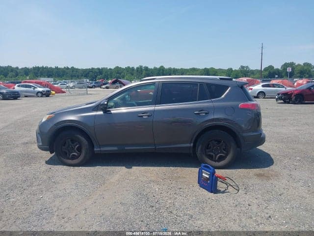 2017 TOYOTA RAV4 LE 14