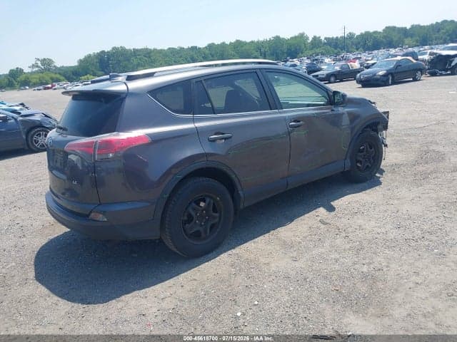 2017 TOYOTA RAV4 LE 4